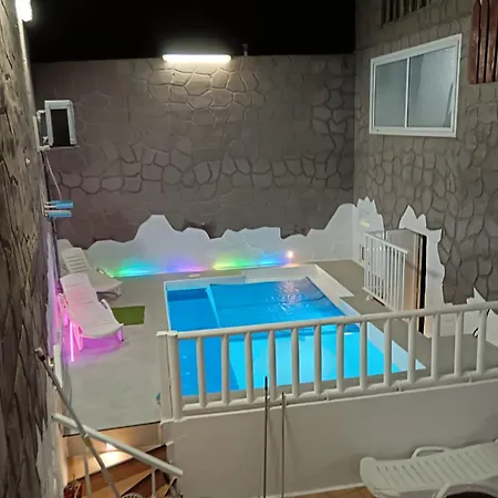 فيلة De Javazu إيخينيو