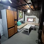 De Javazu Βίλα *